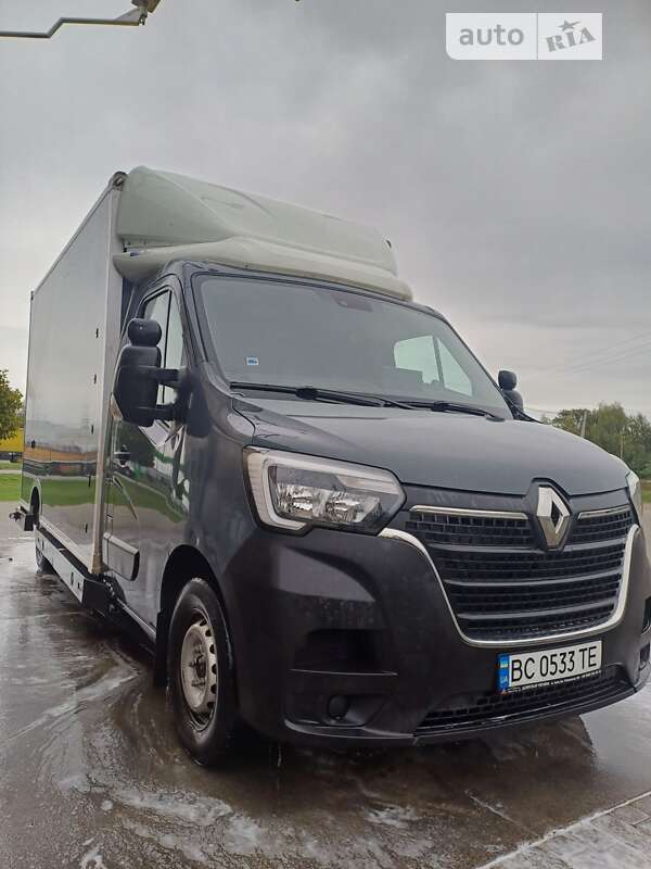 Renault Master 2021
