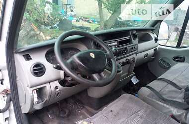Вантажний фургон Renault Master 2006 в 