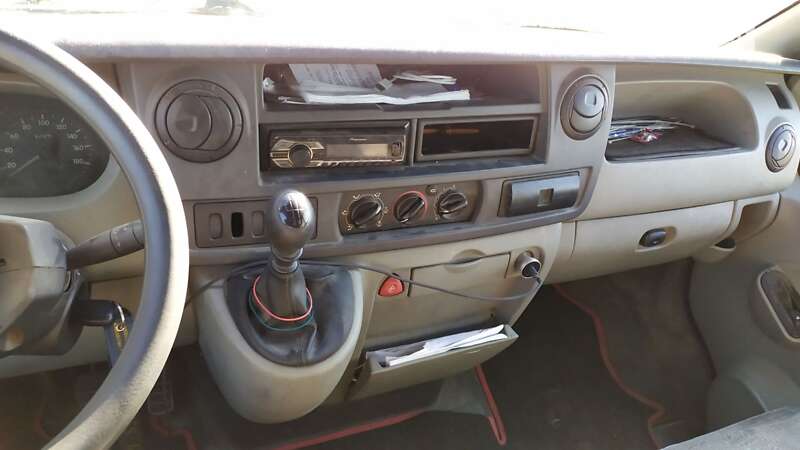 Грузовой фургон Renault Master 2004 в Киеве фото 13 Грузовой фургон Renault Master 2004 в Киеве