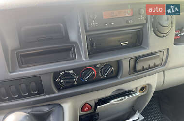 Автовоз Renault Master 2005 в 