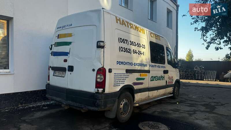 Грузопассажирский фургон Renault Master 2004 в Ровно