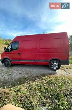 Вантажний фургон Renault Master 2001 в Немирові