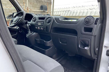 Грузовой фургон Renault Master 2019 в 