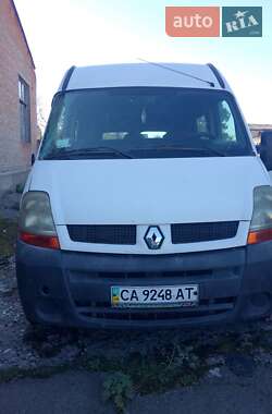 Вантажопасажирський фургон Renault Master 2005 в Звенигородці