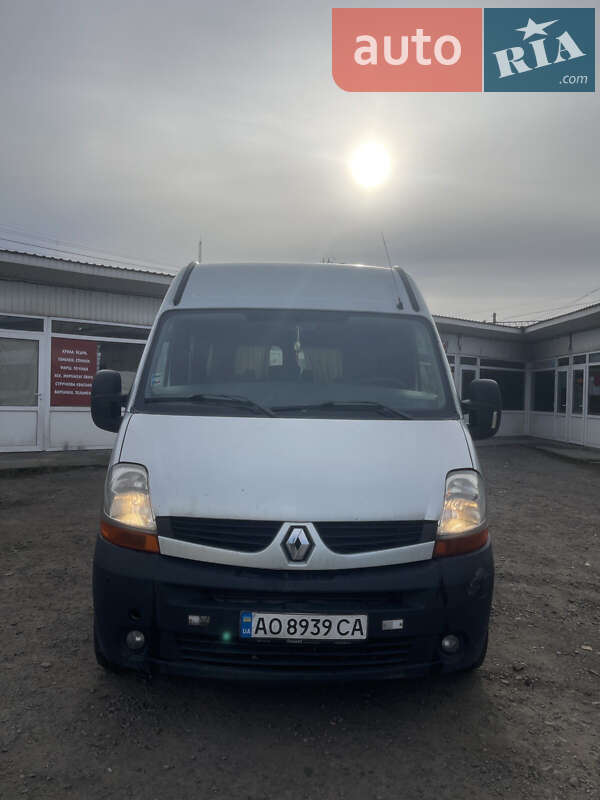 Мікроавтобус Renault Master 2007 в Ужгороді