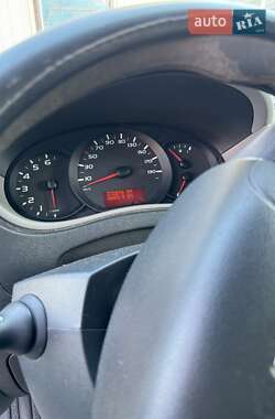 Грузовой фургон Renault Master 2014 в 