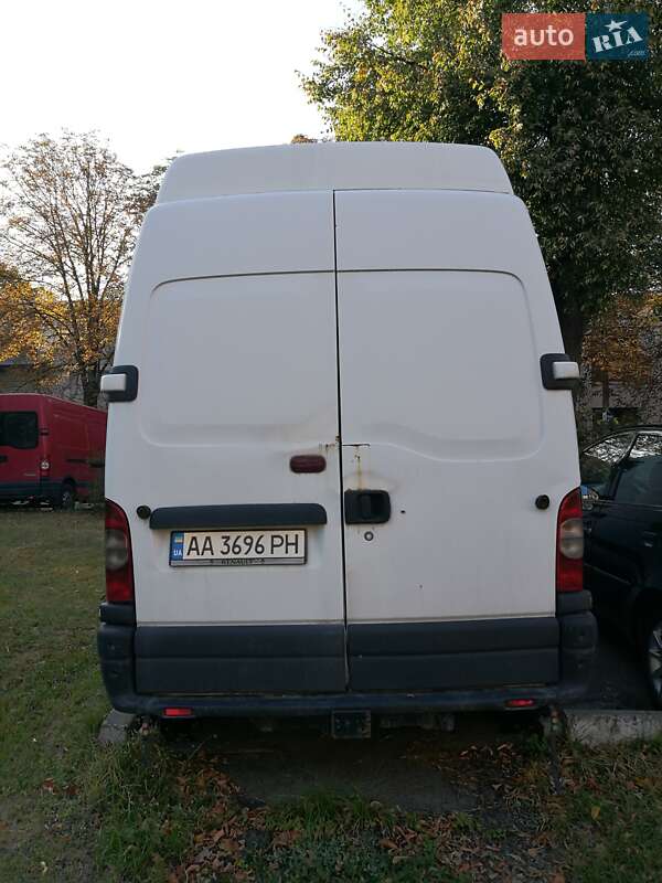 Вантажний фургон Renault Master 2004 в Києві