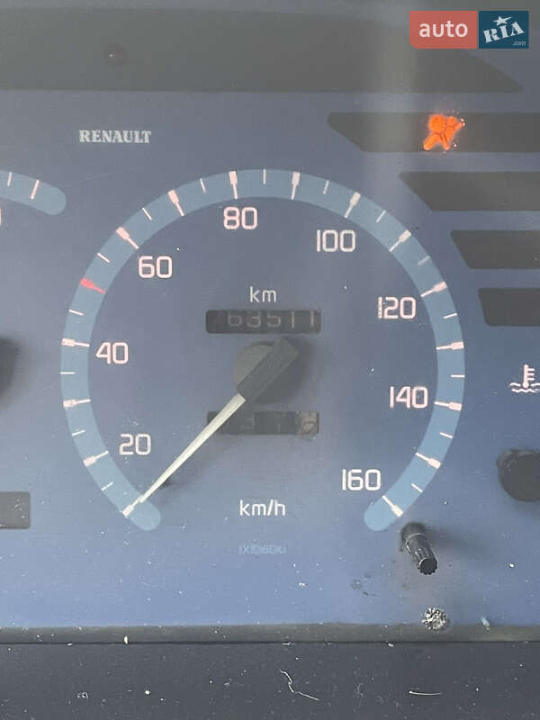 Рефрижератор Renault Master 2000 в Одессе