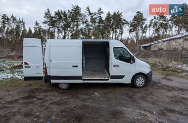Грузовой фургон Renault Master 2015 в 