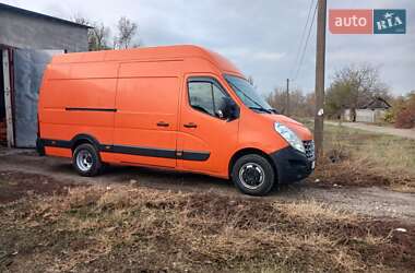 Грузовой фургон Renault Master 2013 в 