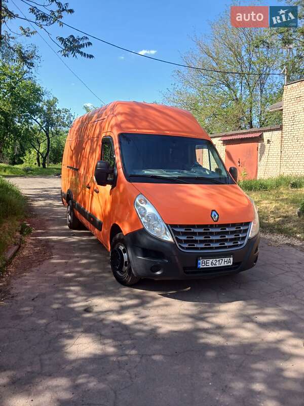 Грузовой фургон Renault Master 2013 в Кривом Роге