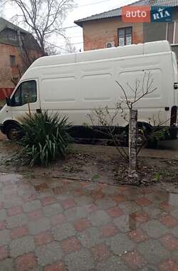 Грузовой фургон Renault Master 1999 в Килии