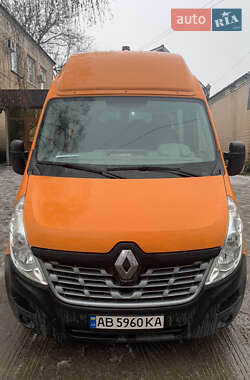 Грузопассажирский фургон Renault Master 2017 в 