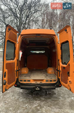 Грузопассажирский фургон Renault Master 2017 в 