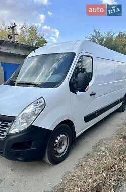 Грузовой фургон Renault Master 2017 в 