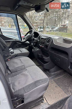 Вантажний фургон Renault Master 2013 в Луцьку