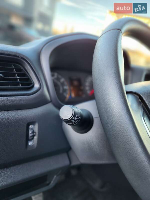 Вантажний фургон Renault Master 2021 в Коломиї