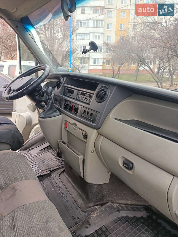 Вантажний фургон Renault Master 2005 в Білій Церкві