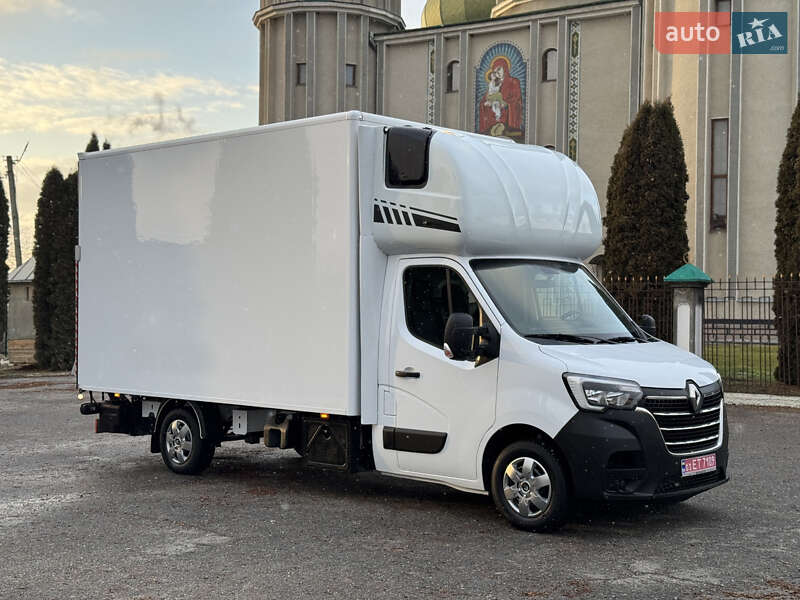 Вантажний фургон Renault Master 2021 в Дубні