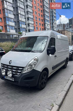 Вантажний фургон Renault Master 2011 в Львові