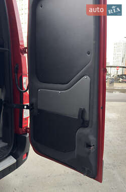 Грузопассажирский фургон Renault Master 2019 в 