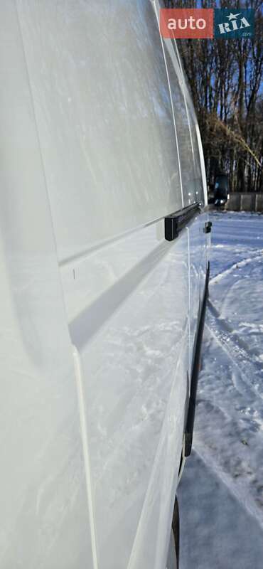 Грузовой фургон Renault Master 2014 в Тернополе