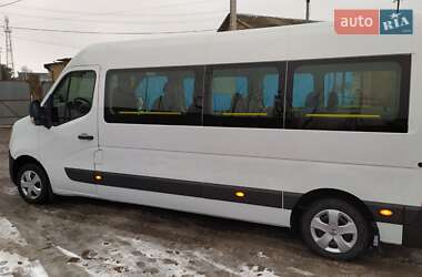 Микроавтобус Renault Master 2015 в Ровно