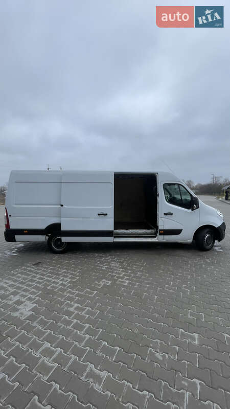 Грузовой фургон Renault Master 2019 в Куликовке