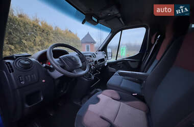 Тентований Renault Master 2012 в Стрию