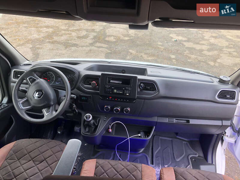 Микроавтобус Renault Master 2021 в Черновцах