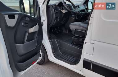 Грузовой фургон Renault Master 2018 в 