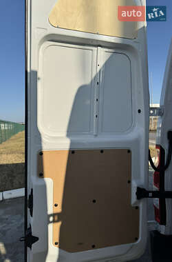 Вантажний фургон Renault Master 2021 в 