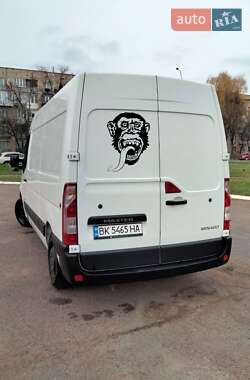 Грузовой фургон Renault Master 2011 в Ровно