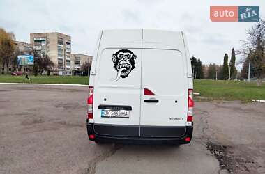 Грузовой фургон Renault Master 2011 в Ровно