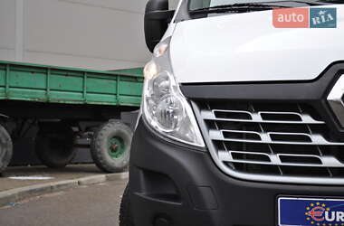 Грузовой фургон Renault Master 2018 в 