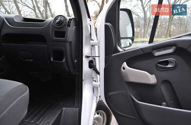 Грузовой фургон Renault Master 2018 в 