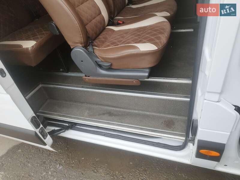 Микроавтобус Renault Master 2018 в Черновцах