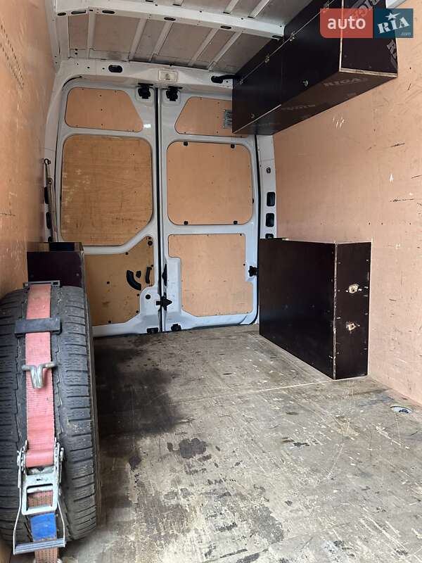 Вантажний фургон Renault Master 2018 в Києві