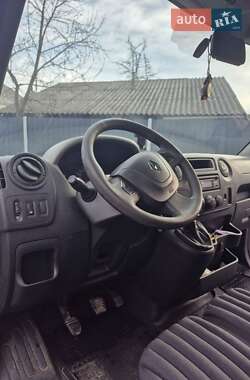 Грузопассажирский фургон Renault Master 2016 в 