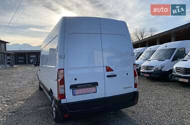 Вантажний фургон Renault Master 2017 в Хусті