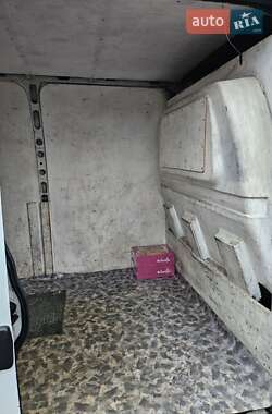 Грузовой фургон Renault Master 2007 в 