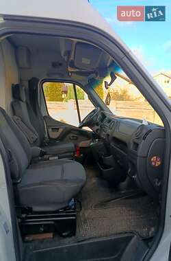 Автомобиль скорой помощи Renault Master 2014 в 