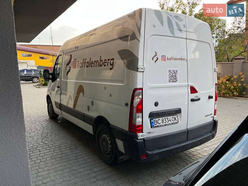 Вантажний фургон Renault Master 2018 в Львові