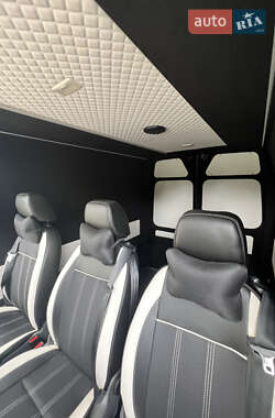 Микроавтобус Renault Master 2019 в 