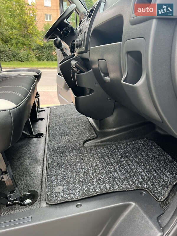 Микроавтобус Renault Master 2019 в Дубно
