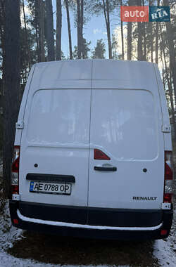Грузовой фургон Renault Master 2019 в 