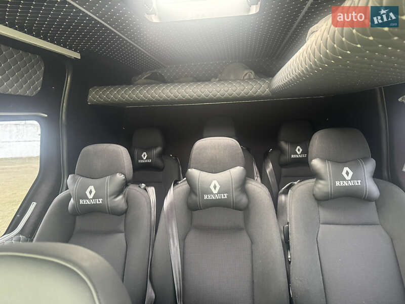 Грузопассажирский фургон Renault Master 2017 в Журавном