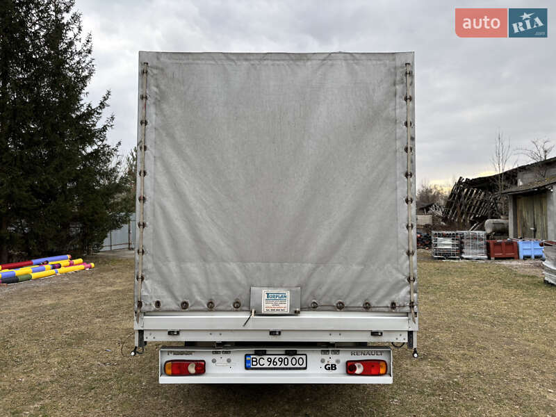 Грузовой фургон Renault Master 2018 в Мостиске