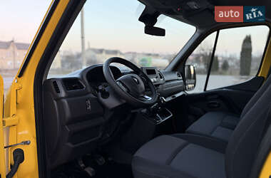 Вантажний фургон Renault Master 2021 в 