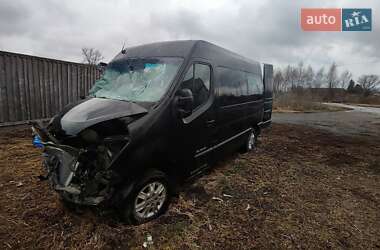 Грузопассажирский фургон Renault Master 2015 в Черновцах